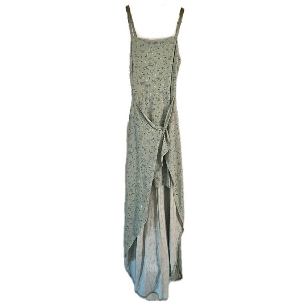 NO BOUNDARIES Floral High-Low Dress